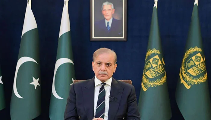 پاکستان کسی بھی مہم جوئی کیخلاف اپنی سالمیت کے دفاع کیلئے ہر قیمت ادا کرے گا: وزیراعظم